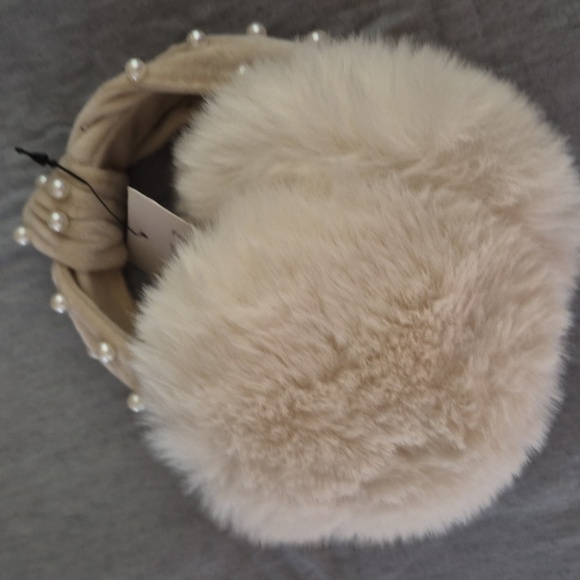 Surell Pearly Knotted Velvet Band Faux Fur Ivory Ear Muffs NWT main image 9